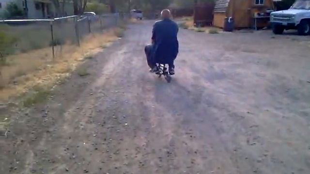 775 fat man on a little bike смотреть онлайн