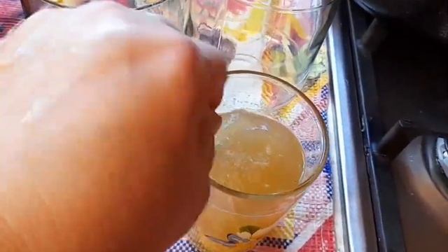 Переезд на юг из Сибири.Рецепт резанных помидор с луком. смотреть онлайн