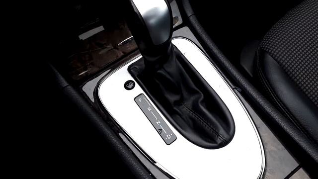 Mercedes-Benz Klasa E W211 3.2 V6 B+G 224KM 2004 r смотреть онлайн
