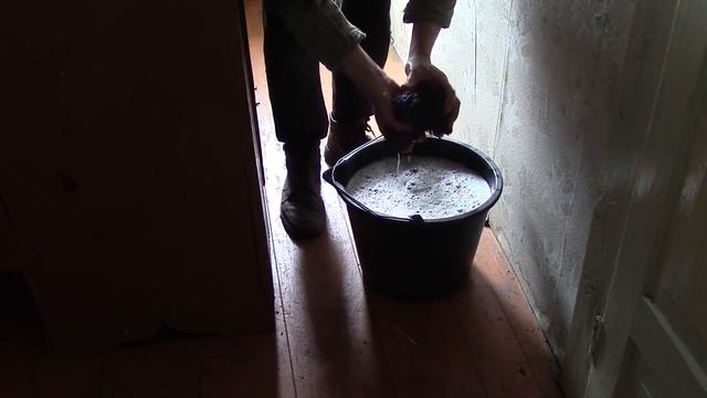 Генеральная уборка в чудо доме. Художник гоняет пылюгу - а кругом красота-весна! смотреть онлайн