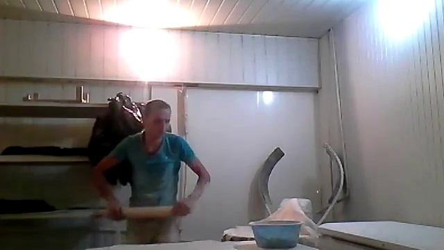 Катаю тесто смотреть онлайн