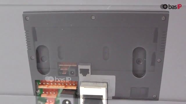 Обзор IP домофона BAS-IP AG-04.mp4 смотреть онлайн