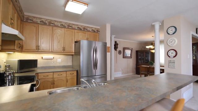 154 Fairwood Dr Georgina ON смотреть онлайн