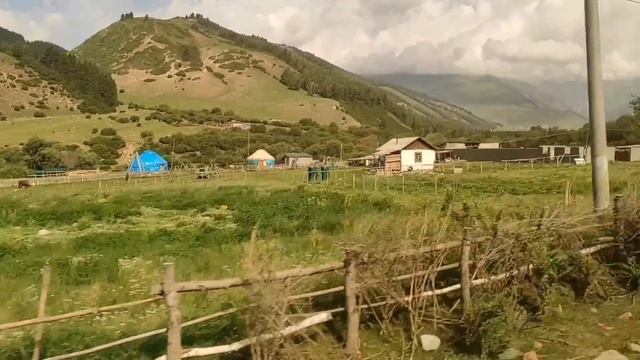 ОТДЫХ В КИРГИЗИИ! ЧОЛПОН-АТА!СВЯТОЕ ОЗЕРО! ГРИГОРЬЕВСКОЕ И СЕМЁНОВСКОЕ УЩЕЛЬЕ! МНОГО ЕДЫ! смотреть онлайн