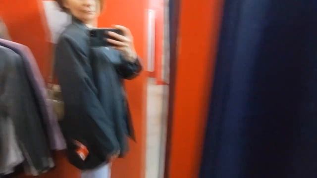 Секонд Хенд на вес/ Влог из примерочной и покупки. смотреть онлайн