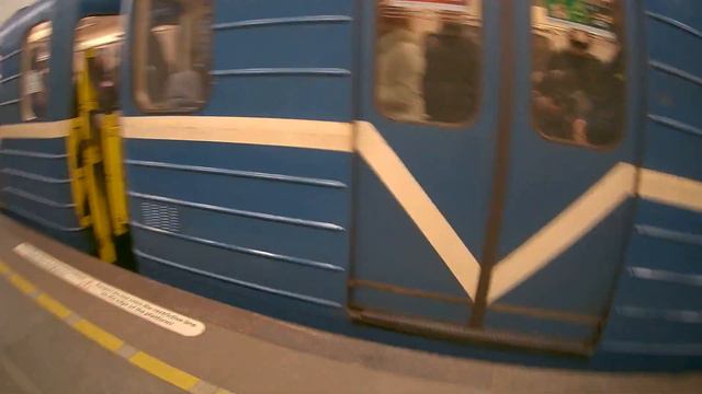 Отправление Номерного с вагоном №11478 со станции Сенная площадь смотреть онлайн