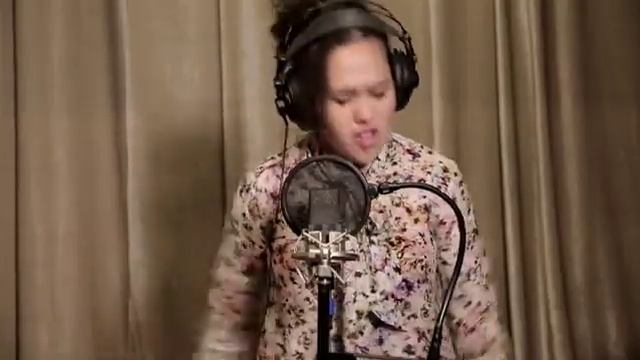 Natasha Sass - Down To Earth - 13 Year Old Singer смотреть онлайн