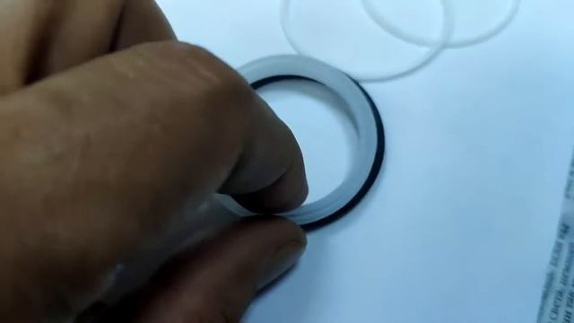 Как ОТРЕМОНТИРОВАТЬ КРАН - течет смеситель на кухне у основания.ОВАТЬ КРАН - течет смеситель на кухн смотреть онлайн