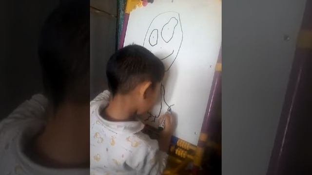 Нам 4 год мы рисуем. смотреть онлайн