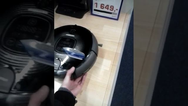 iRobot Roomba 870 vs. Samsung SR8895 - 2/3 (Saturn Bronowice) смотреть онлайн