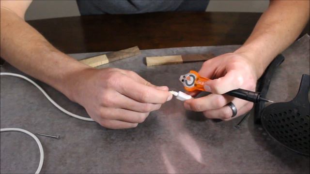 Bondic Liquid Plastic Welder Review! смотреть онлайн