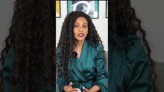 РАСТЯЖКИ: что может косметология? // Как убрать растяжки #уходзакожей #косметология #растяжки смотреть онлайн