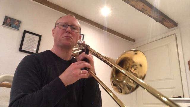 4.(play along serie) Basics from Coordination for trombone playing ( Bart van Lier) 10B смотреть онлайн