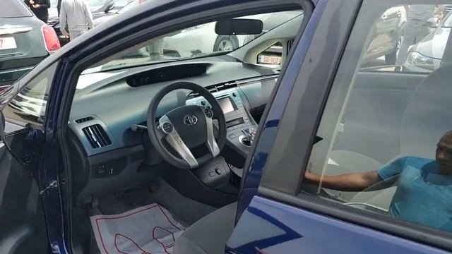 Обзор авто в Грузии toyota prius 2013 / SVG Auto смотреть онлайн