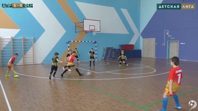 📽 Полный матч ФК Апрелевка НМ 10/11 - Феникс 10/11 смотреть онлайн