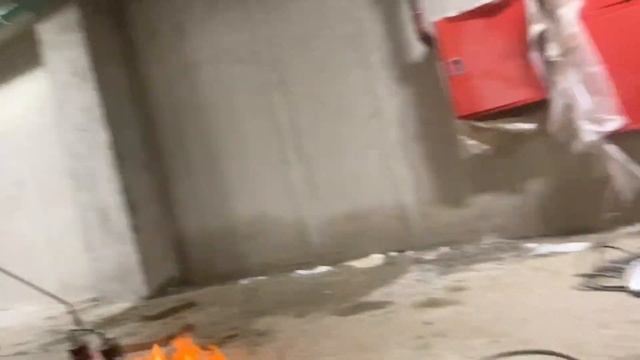 КОРНЕЙ УСТРОИЛСЯ РАБОТАТЬ НА ГИДРОИЗОЛЯЦИИ! / ВЕРНУЛСЯ К СТАРОЙ РАБОТЕ смотреть онлайн