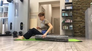 Упражнения на роле МФР и баланс