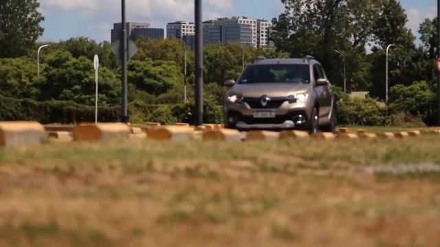 Desde Boxes 4 de Marzo - Probamos Renault Stepway - Bloque 2 смотреть онлайн