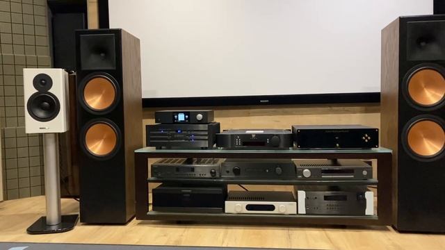 Coda Csib V1 - Dynaudio Evoke 20 - Inakustik