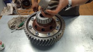 РЕДУКТОР УРАЛ (375) сборка 2ч. дифференциал, ведущая коническая шестерня