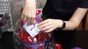 УПАКОВКА композиции в прозрачную пленку 2 ВАРИАНТА | Как упаковать подарок