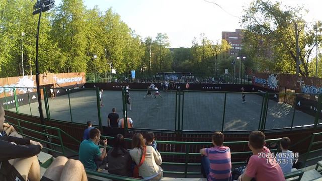 16 район-3 --- Черти (0:2) (Кубок Адидас 1/4, Москва, 8.05.2016) смотреть онлайн