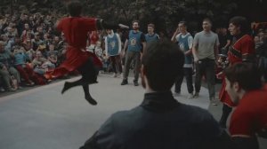 Лезгинка VS Брейк-данс. Что лучше??