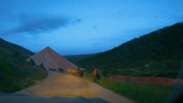 Алтай | Красоты Чуйского тракта и несъедобные грибы | Путешествие на машине | Экспедиция 2021 смотреть онлайн