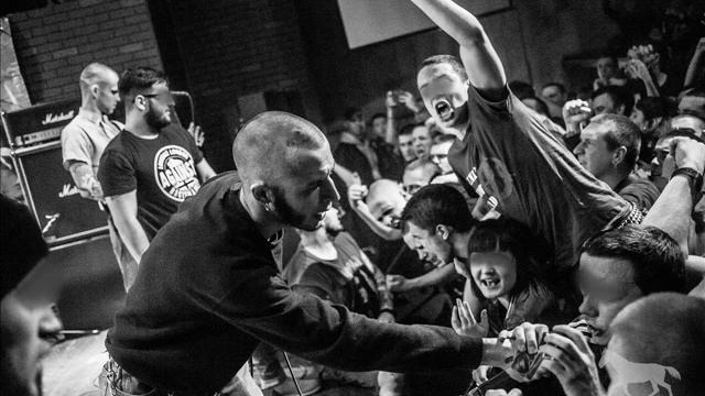 Скамейка Запасных - друзья