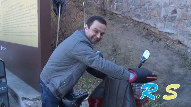 Утепление мотоцикла по-китайски : )