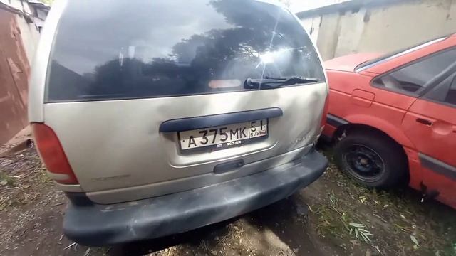 Додж Караван 3.0 L ... или 2.4 Честный отзыв. смотреть онлайн