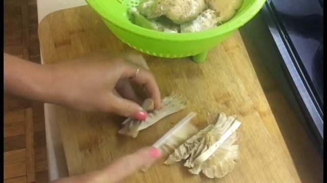 КАК ГОТОВИТЬ ПИЛОЛИСТНИК ЧЕШУЙЧАТЫЙ Neolentinus lepideus. Едим Шпальный гриб смотреть онлайн