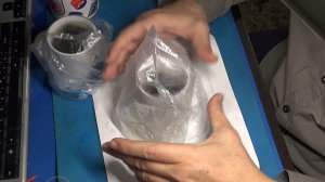 Семена помидор Свит Пиа (Sweet Pea) на 4-й день и табак Virginia Gold