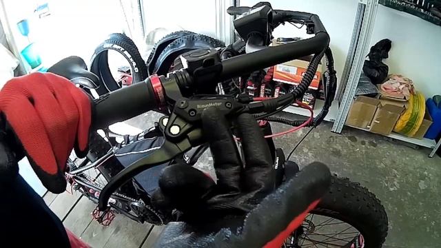 Электро фэтбайк Торнадо. Кареточный Bafang BBSHD на прочной прочной алюминиевой раме. смотреть онлайн
