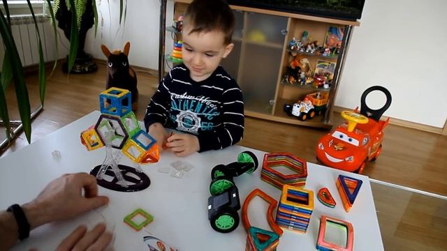 Magformers конструктор на магнитах строим Замок и Зоопарк Магформерс magnetic set unboxing смотреть онлайн