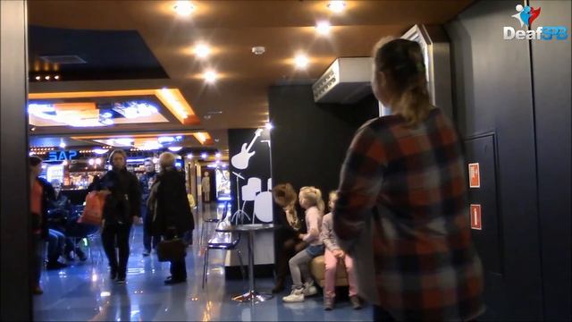 Сценка "Безбилетник" (DeafSPB) смотреть онлайн