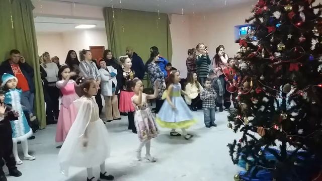 Танец Снежинок смотреть онлайн