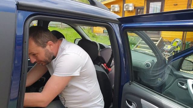 LADA Largus Cross 6 мест - авто для многодетной семьи - Лада Ларгус кросс 6 places смотреть онлайн
