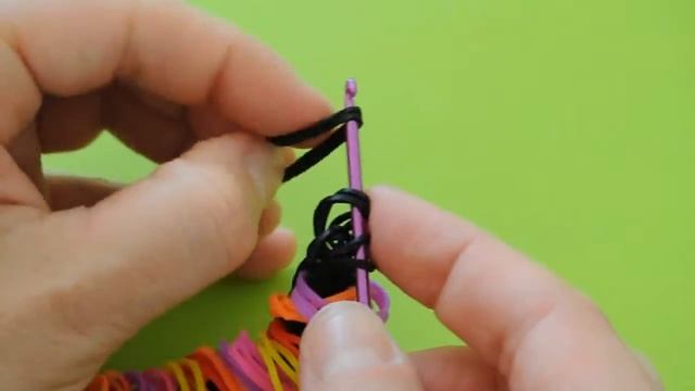 ❤Браслет из резинок. Прилив. Как сплести из резиночек браслетик Rainbow Loom №222❤ смотреть онлайн