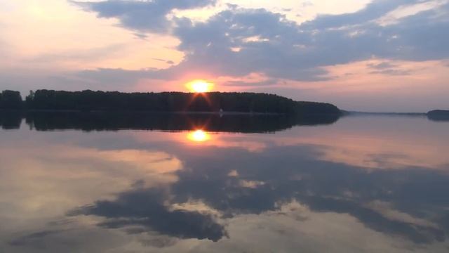 видеокамера SONY HDR-GW77. Закат. смотреть онлайн
