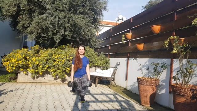 Полноценная тренировка ягодиц с всего 2мя гантелями смотреть онлайн