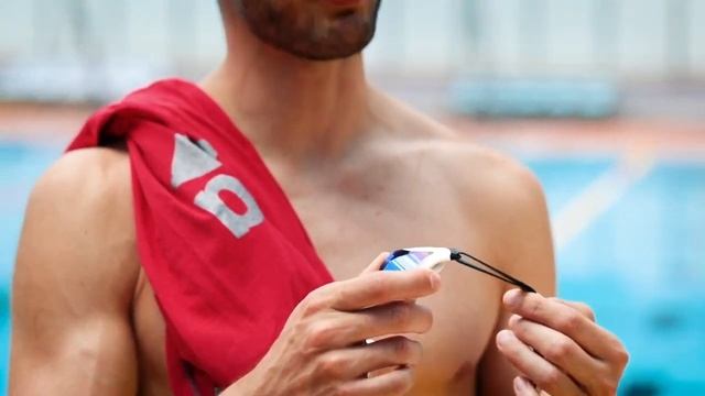 Arena Cobra Ultra vs Cobra Core Goggles смотреть онлайн