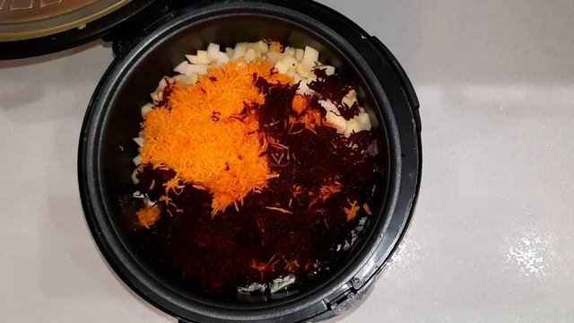 Борщ с индейкой в мультиварке. смотреть онлайн