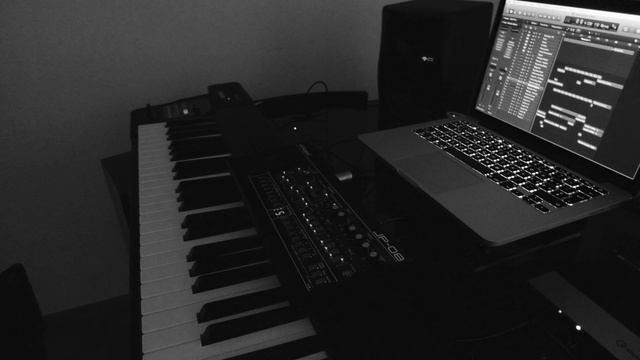 The JP-08 and the Mopho Sweet Synths смотреть онлайн