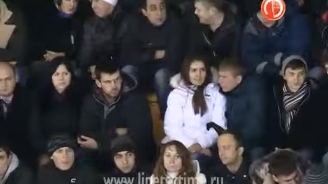 Липецкие хоккеисты обыграли лидера турнира ВХ... смотреть онлайн