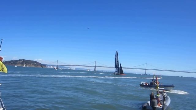 America's Cup (Sunday 9/22/2013); Oracle Team USA @ the finish-line 2nd race today смотреть онлайн