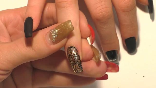 ТОП Красивый дизайн ногтей. Золотые губы 2017 новинки от мастер маникюра nail 2017 смотреть онлайн