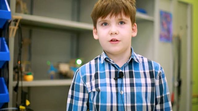 Занятия в студии ДЕЛАЙ РОБОТОВ - Junior