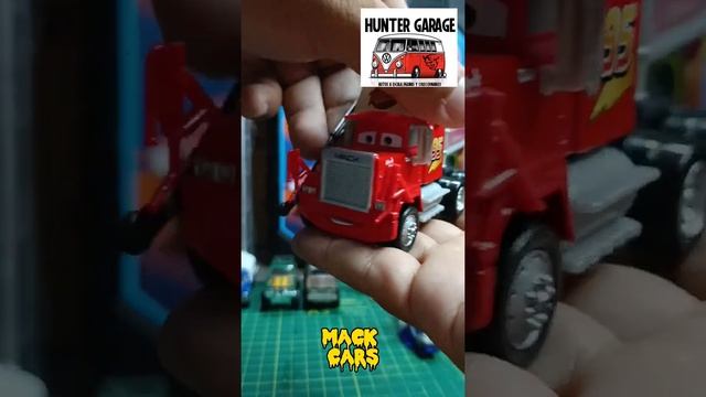 Cacería de Hotwheels del fin semana del 23 de Julio, Volkswagen, Maverick, Chevrolet y Cars. смотреть онлайн