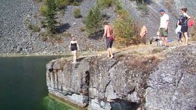 Spin Jump Explanation смотреть онлайн